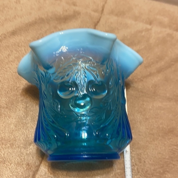 Fenton Blue opalescent ruffled cherry pattern glass vase - Picture 8 of 8